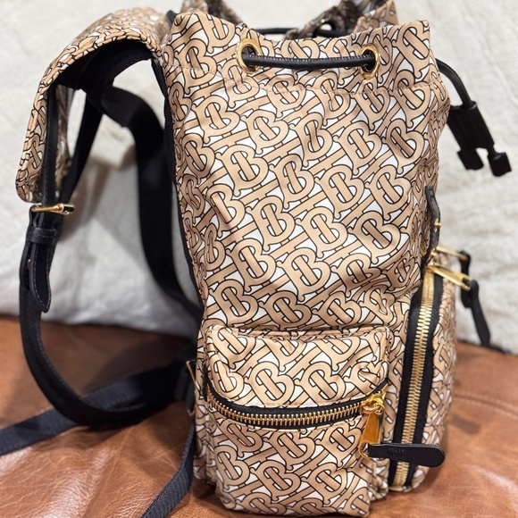 Burberry TB Monogram Rucksack Backpack Bag Nylon Purse Beige Black Gold Gorgeous main image 6